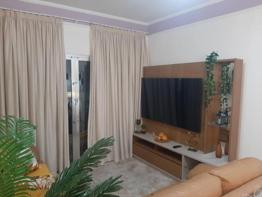 Apto Amplo, Confortavel, Bem Localizado, Asturias Guarujá Exterior foto